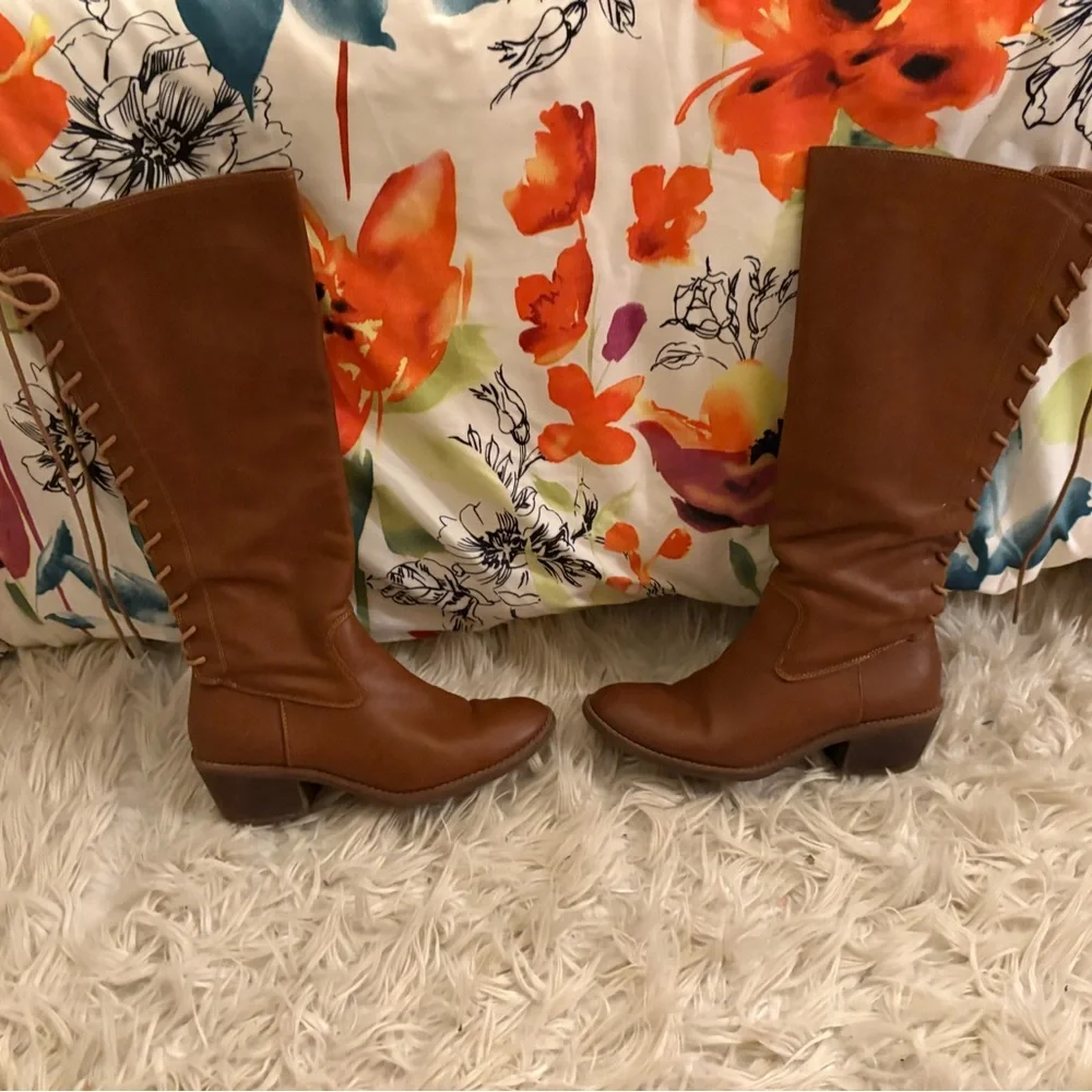 Women’s knee-high lace-up brown boots - Picture 5 of 7